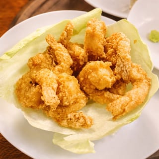 Tôm Rang Trứng Muối - Shrimp in the Golden Basin